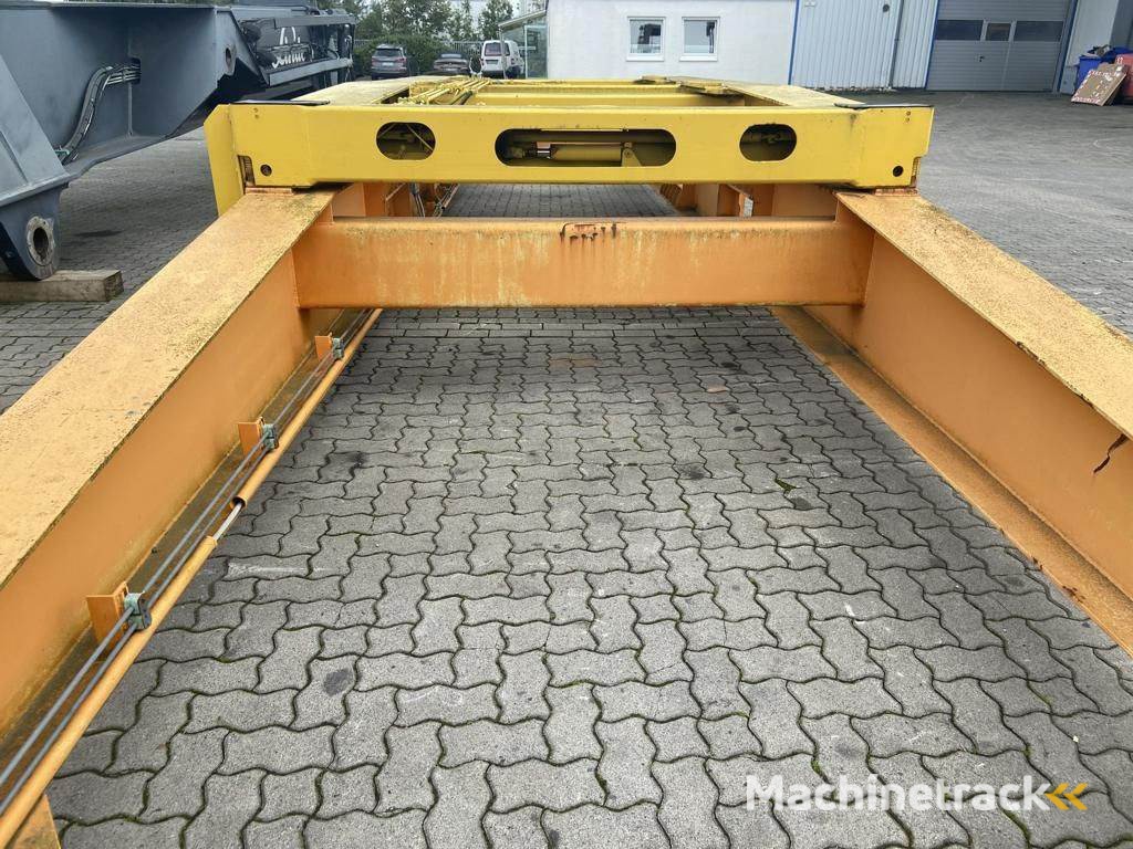 Kalmar 20 and 40 `Topspreader