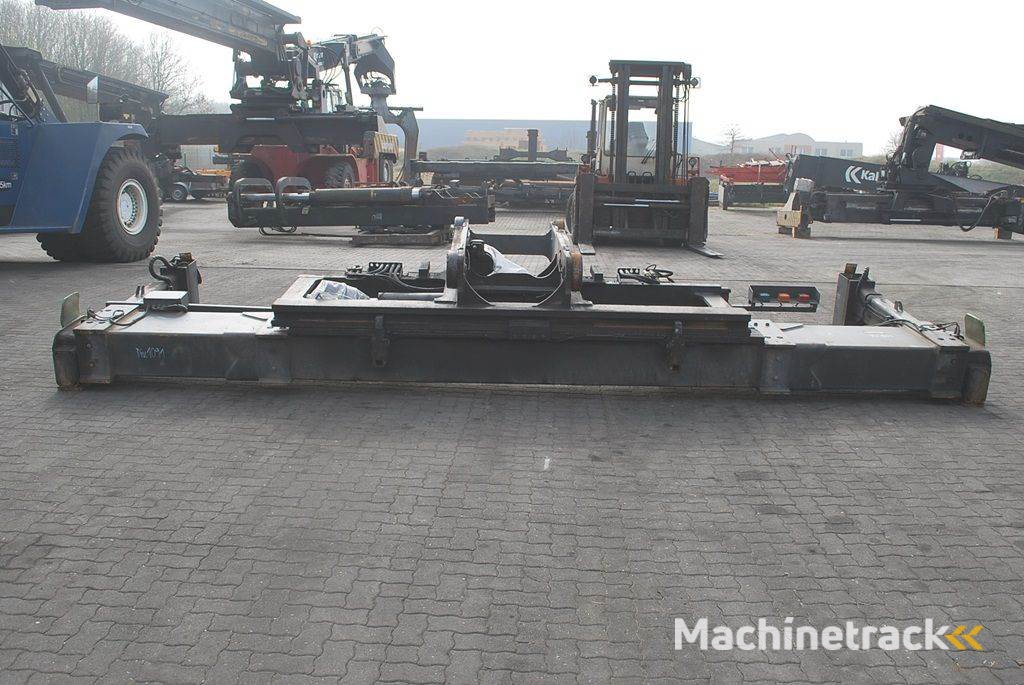 Kalmar 20-40 feet Sidespreader