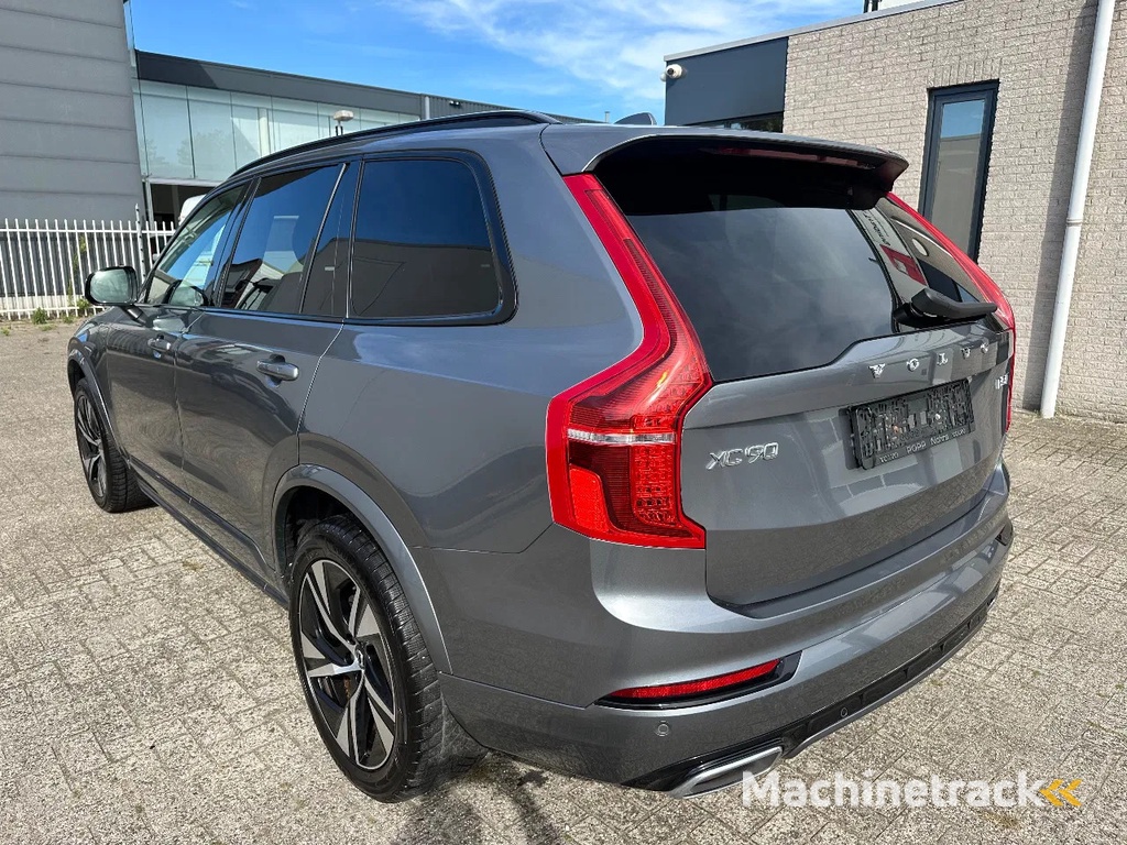 Volvo XC90 B5 AWD + R-DESIGN + FULL LEATHER + 360 CAMERA + NAVI + AHK + HARMAN KARDON