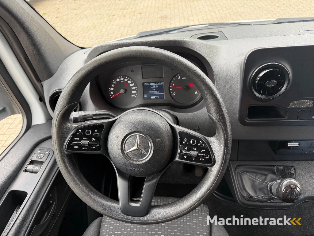 Mercedes-Benz Sprinter 316 CDI 2.2 + AIRCO + NL VAN