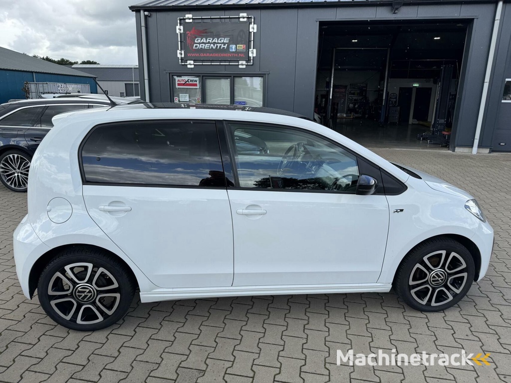 Volkswagen Up! 1.0 R-Line 5 deurs Clima/ Camera