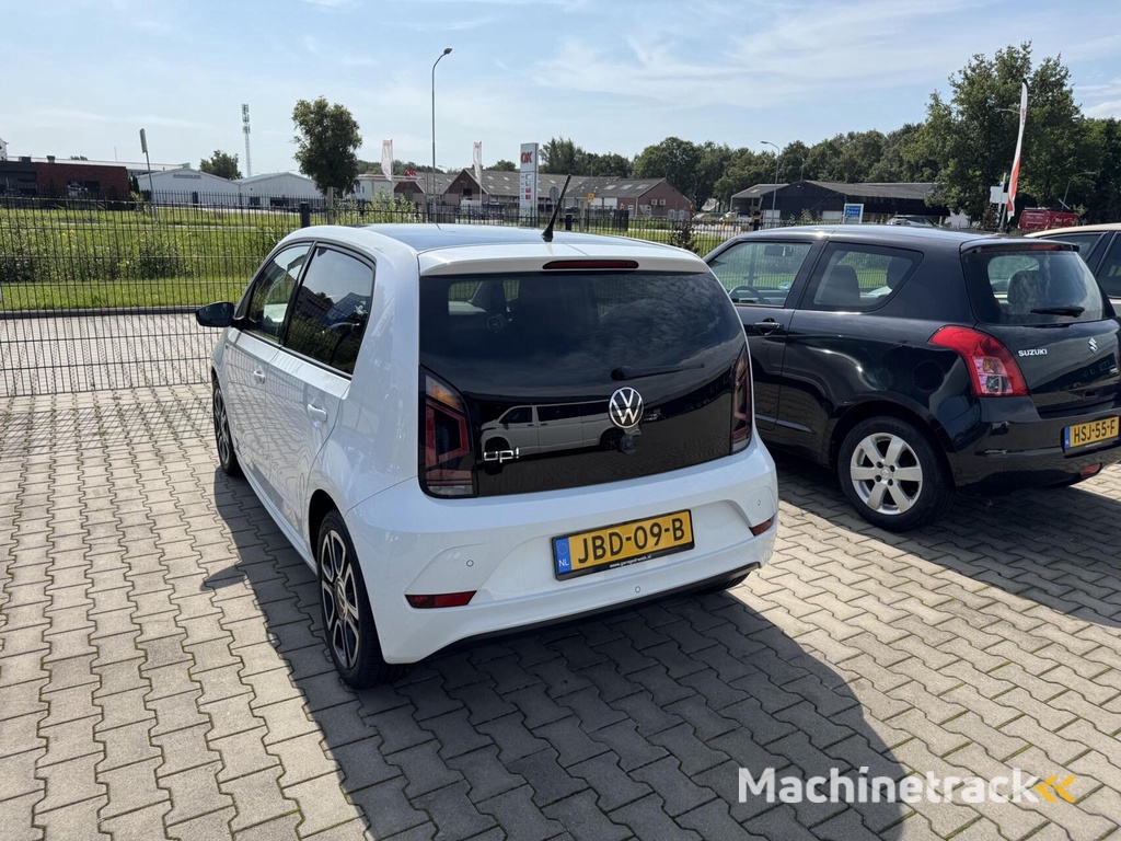 Volkswagen Up! 1.0 R-Line 5 deurs Clima/ Camera