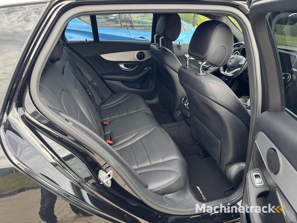 Mercedes C-klasse Estate 220 CDI AMG Line  H6