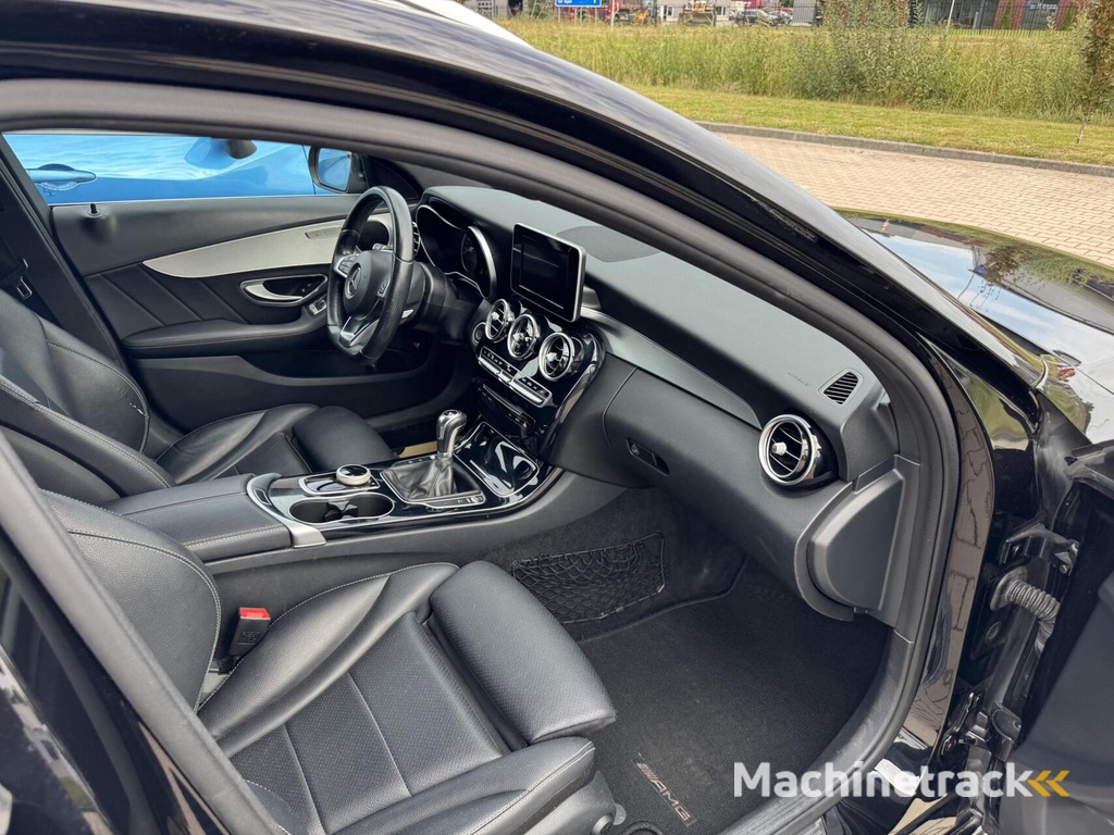 Mercedes C-klasse Estate 220 CDI AMG Line  H6