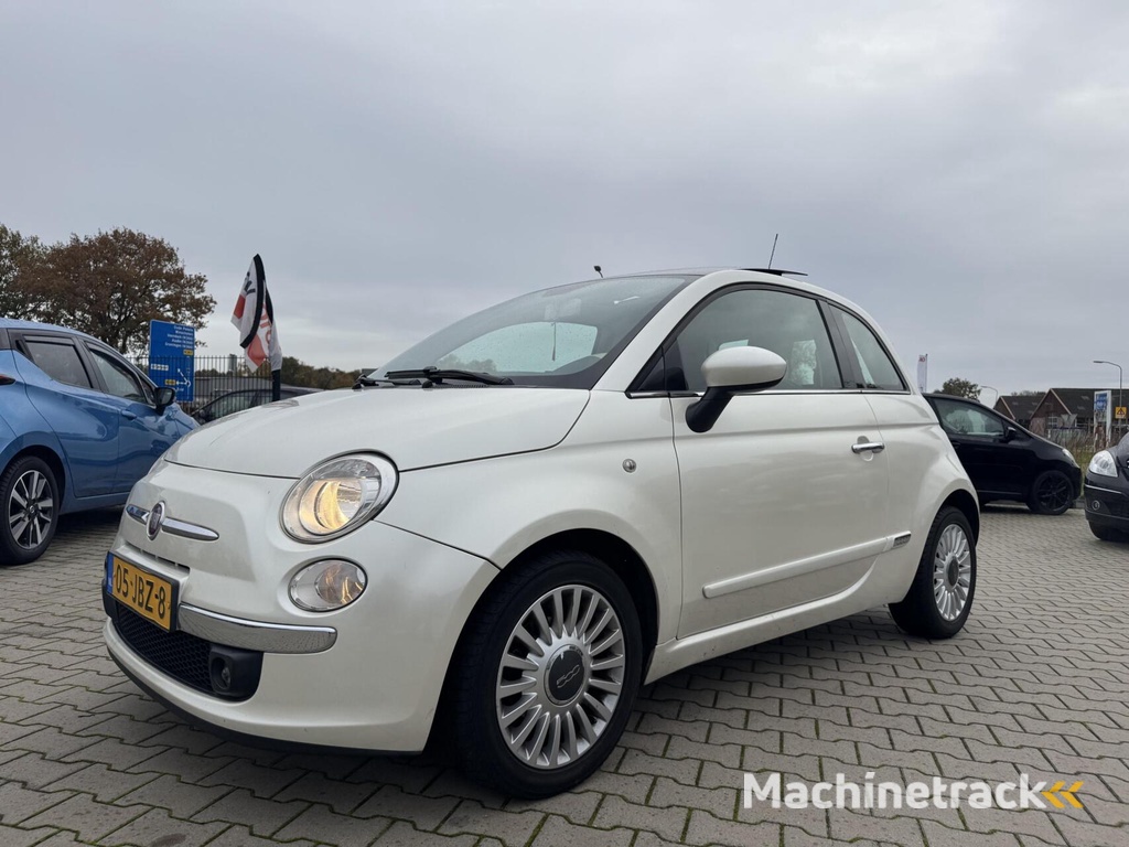 Fiat 500 1.2 Lounge Automaat Navi