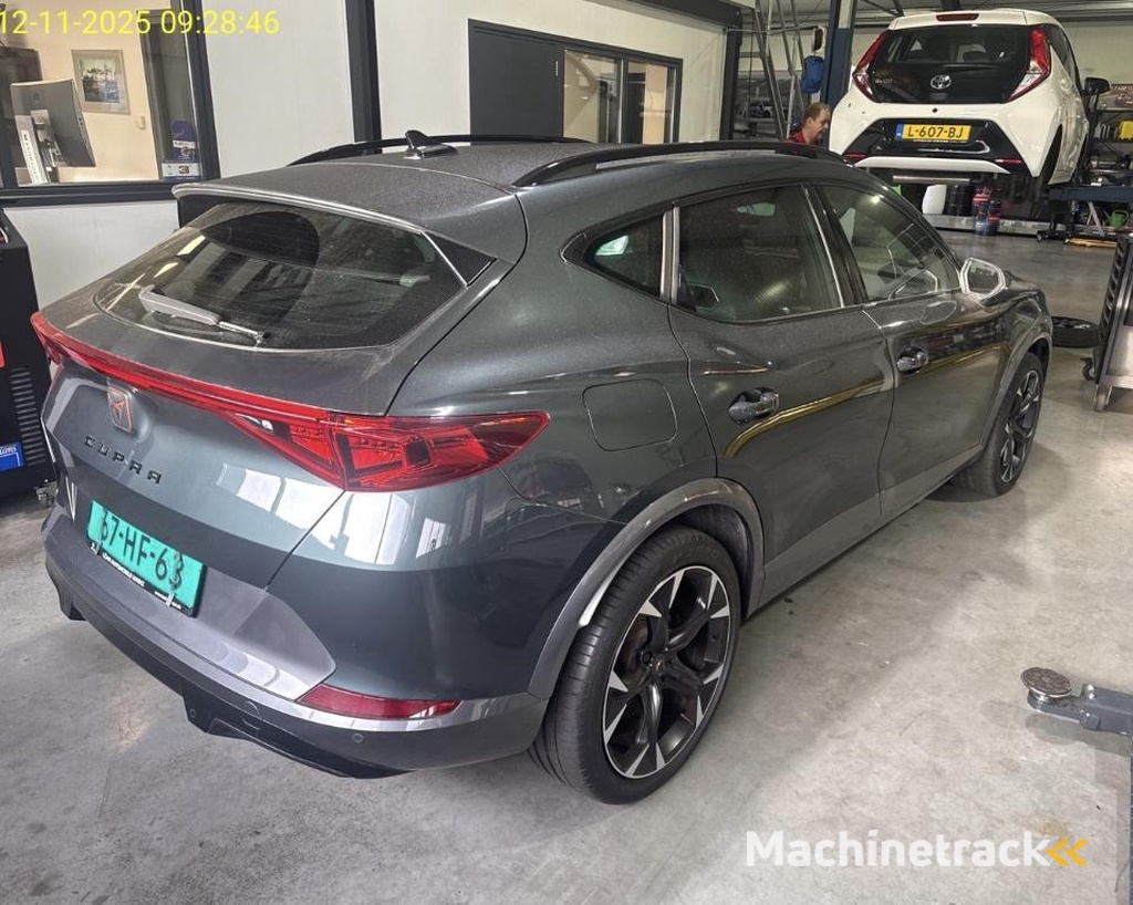 CUPRA Formentor 1.4 e-Hybrid Performance