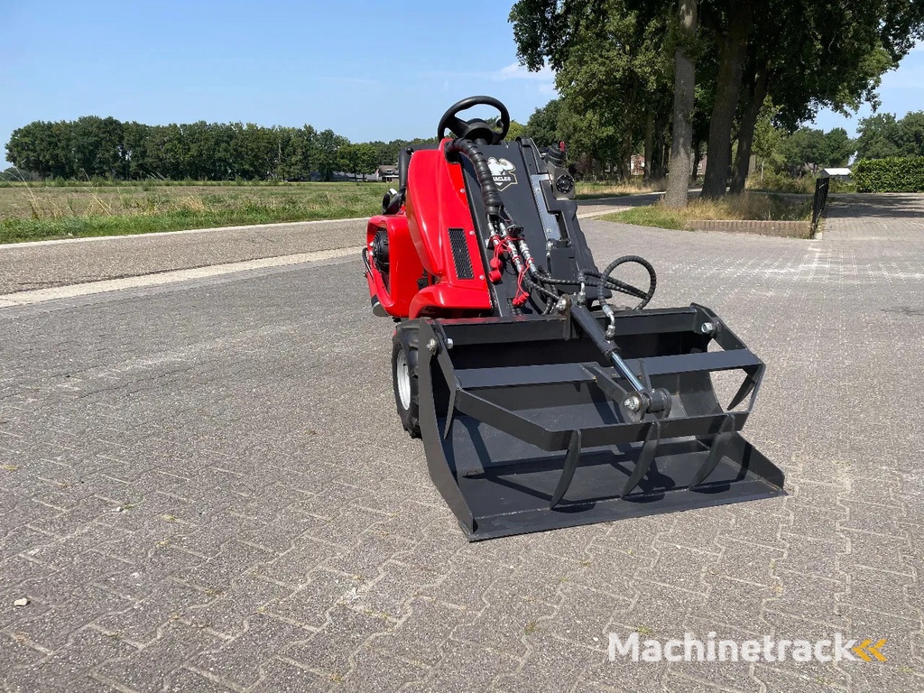 Avant pelikaanbak mini shovel