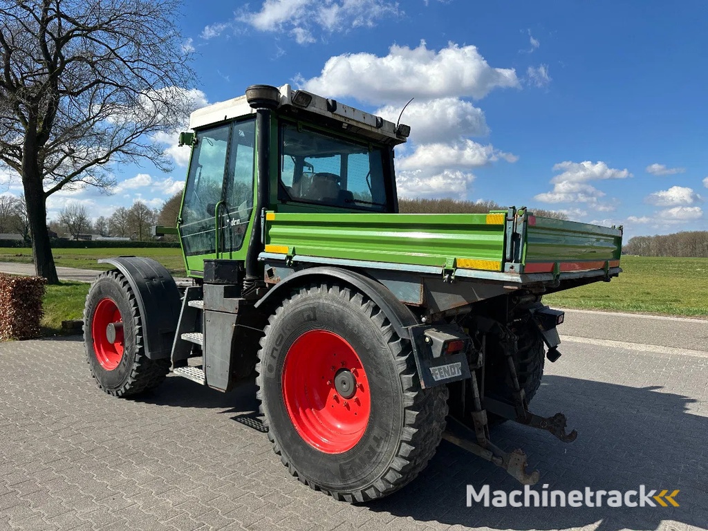 Fendt Xylon 520