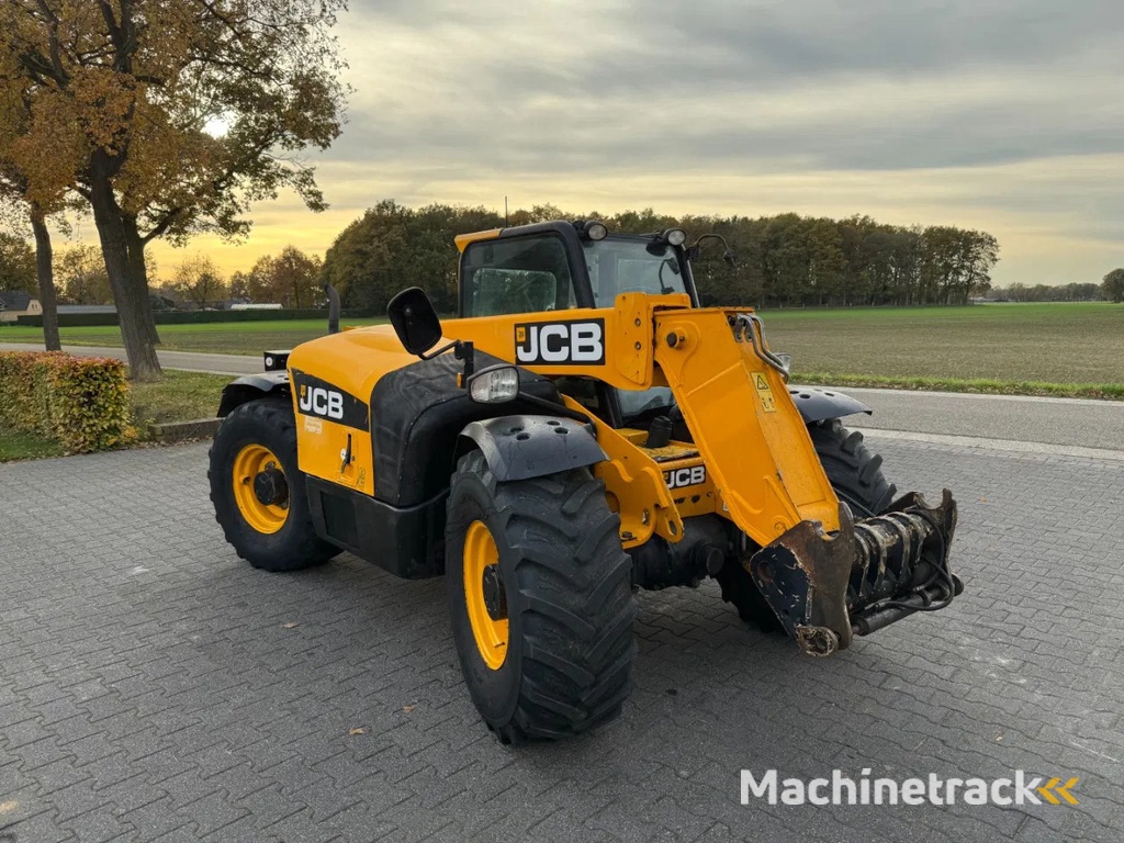 JCB 527-58 AGRI verreiker