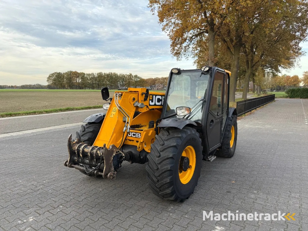 JCB 527-58 AGRI verreiker