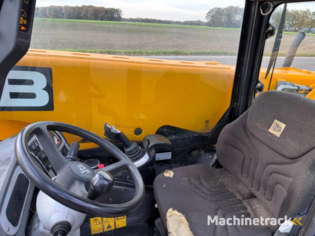 JCB 527-58 AGRI verreiker