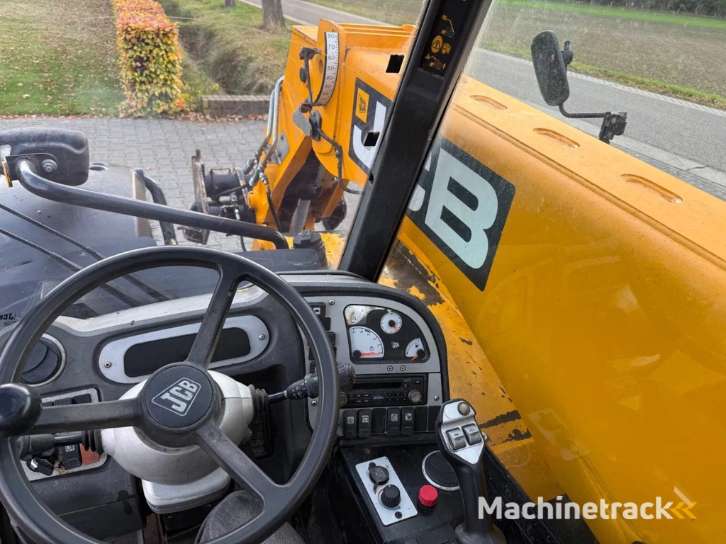 JCB 527-58 AGRI verreiker