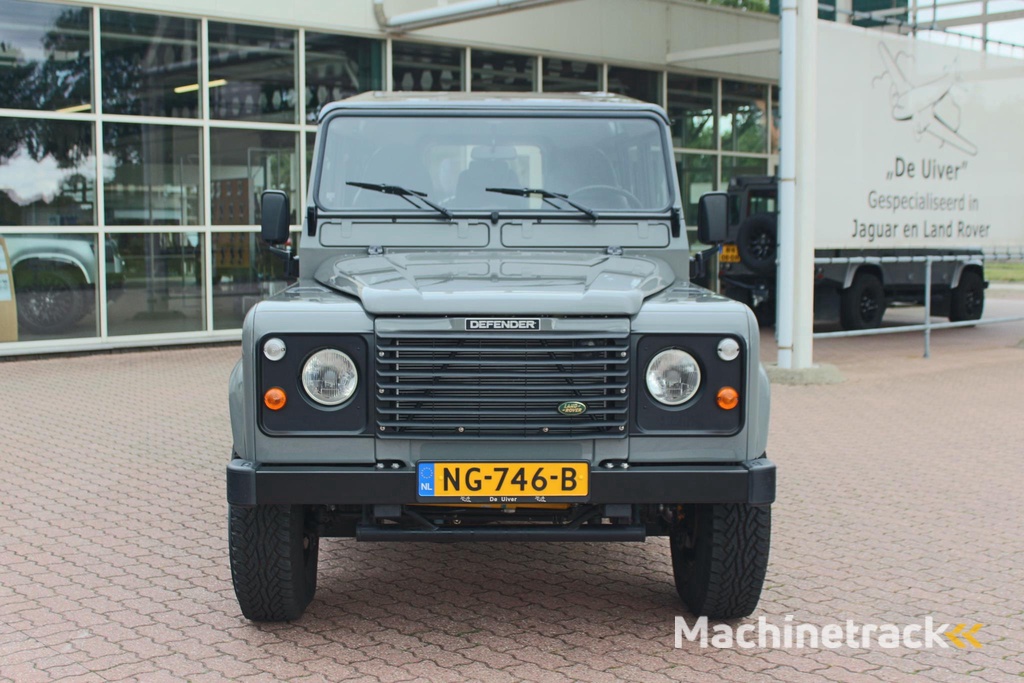 Land Rover Defender 3.5 V8 ST WGN 110 4WD