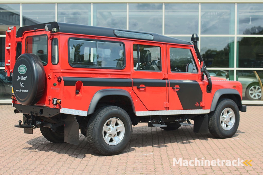 Land Rover Defender 2.5 TD5 110 SW S