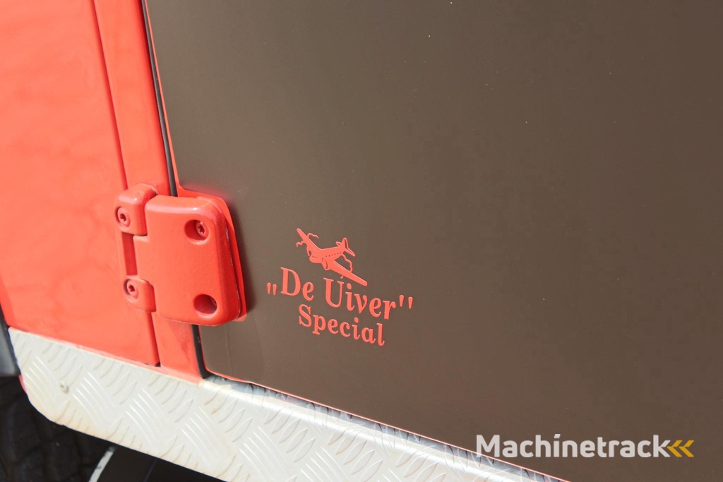 Land Rover Defender 2.5 TD5 110 SW S