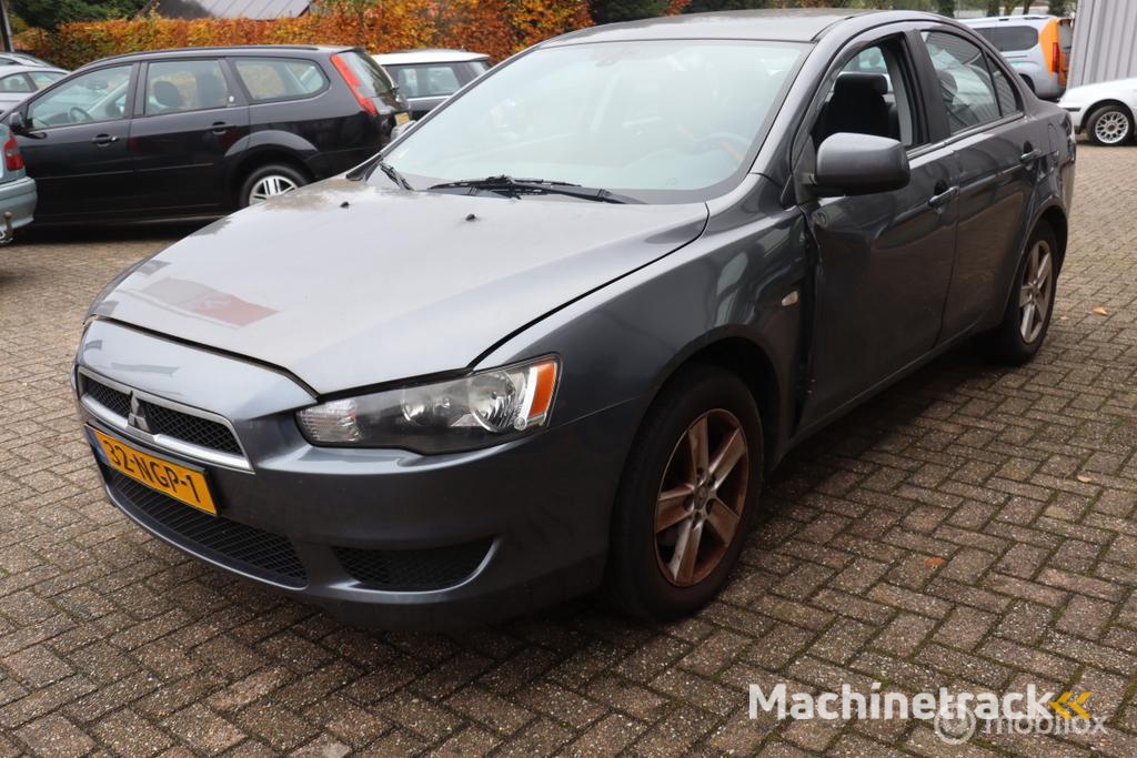 Online veiling: Mitsubishi Lancer in veiling bij ProVeiling