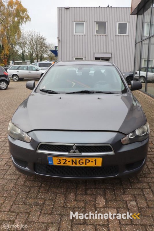 Online veiling: Mitsubishi Lancer in veiling bij ProVeiling
