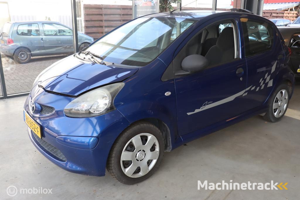 Online veiling: Toyota Aygo 1.0 in veiling bij ProVeiling