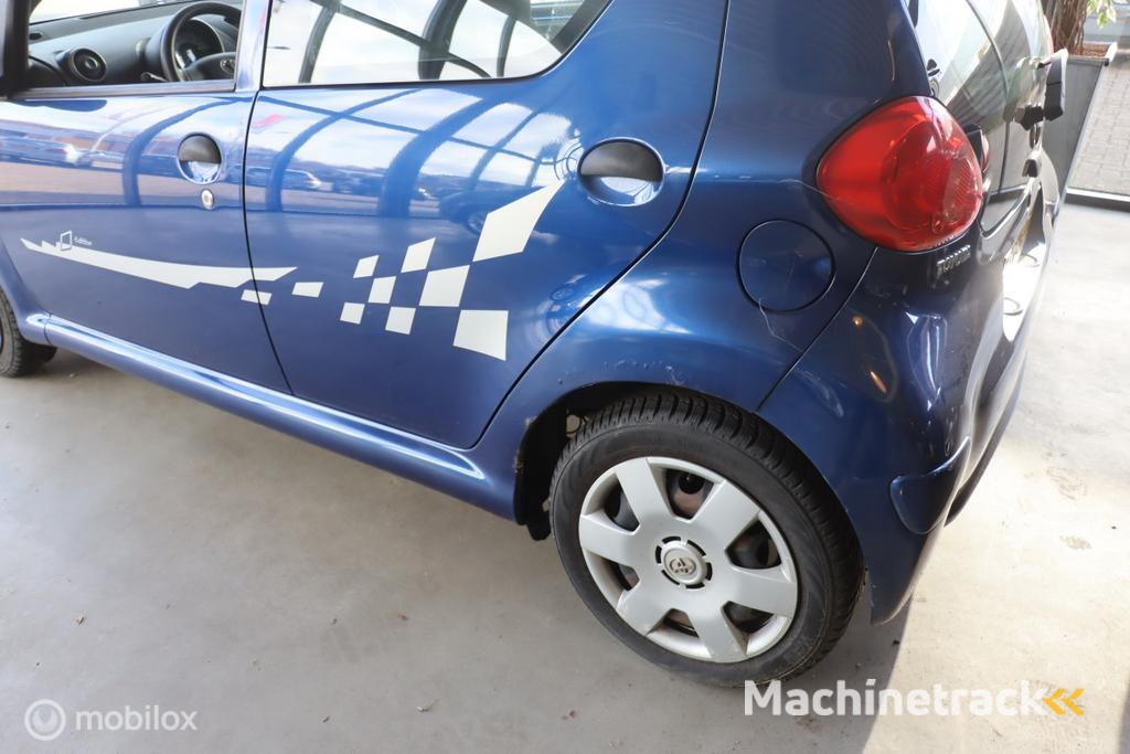 Online veiling: Toyota Aygo 1.0 in veiling bij ProVeiling
