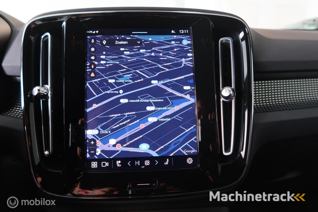 Volvo XC40 Recharge Core 80 KW Carplay Navi