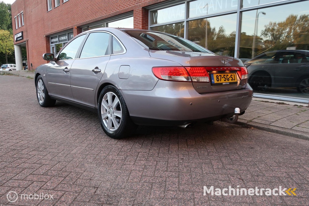 Hyundai Grandeur 3.3i V6 Style NAP Automaat