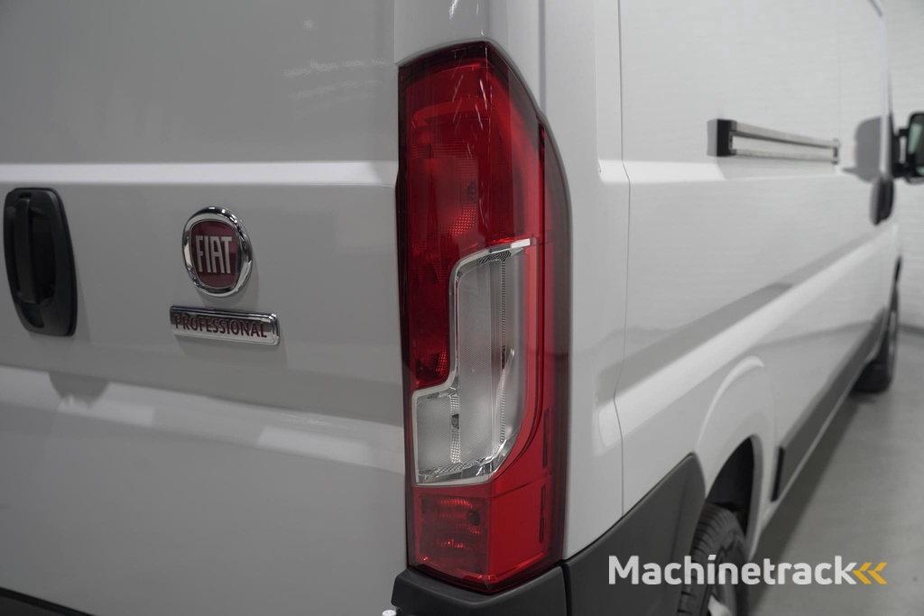 Fiat Ducato 2.2 MultiJet 140 pk L3H2 v.a. 449,- p/mnd, 13m3