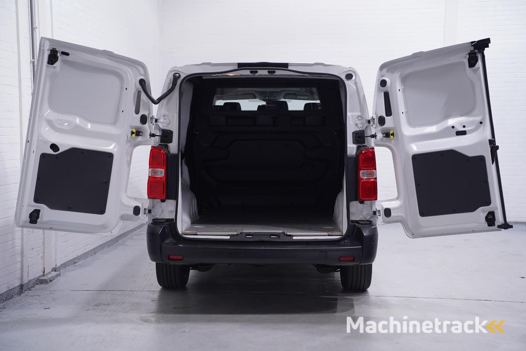 Opel Vivaro 2.0 CDTi 122 pk L3 Dubbel Cabine Navi, Camera Cruise Control, 19" LMV, Laadruimte Pakket, PDC V+A