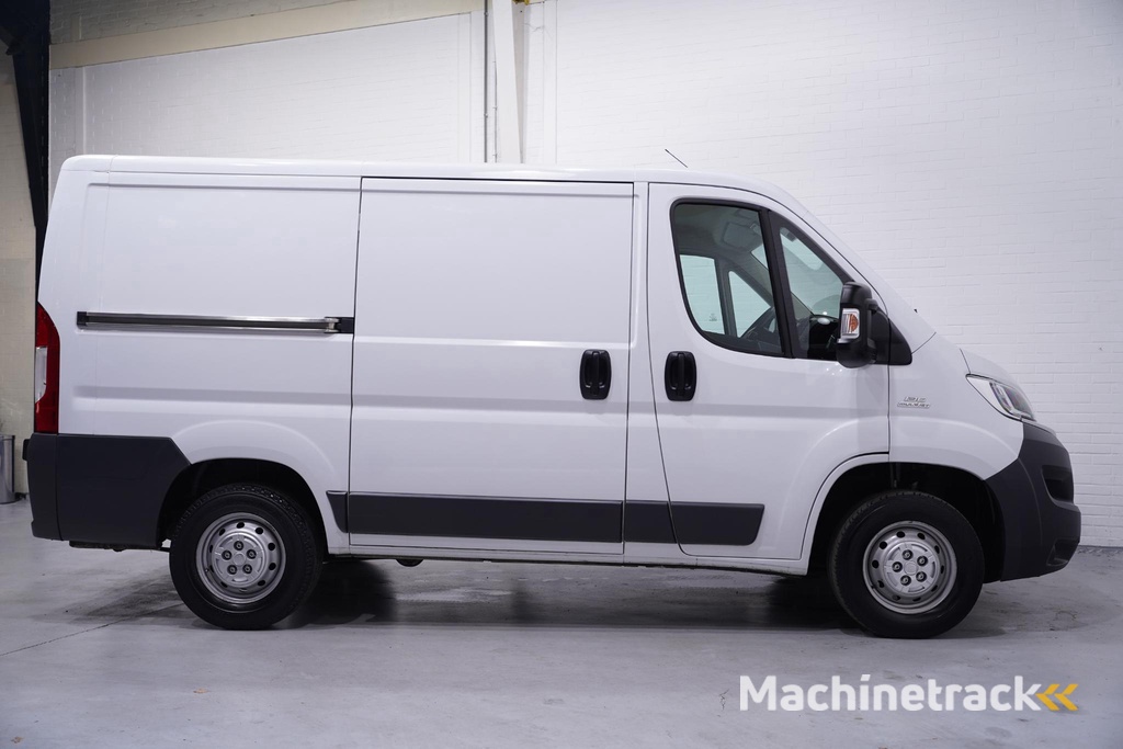 Fiat Ducato 2.3 MultiJet 130 pk L1H1 Airco, Trekhaak Laadruimte Pakket, NAP, 3-Zits