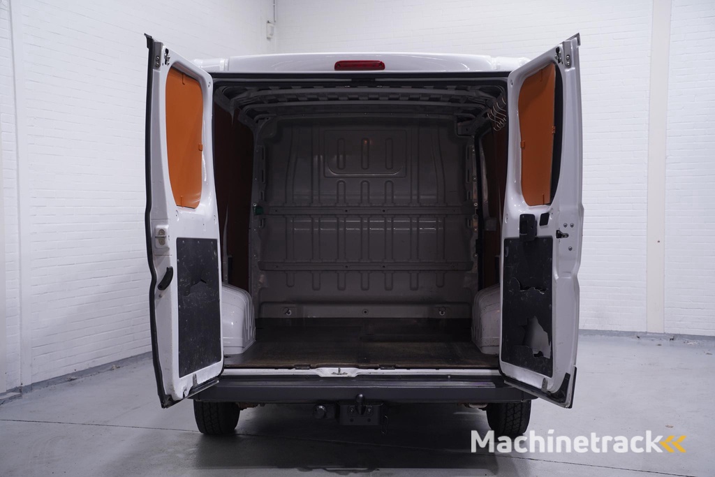 Fiat Ducato 2.3 MultiJet 130 pk L1H1 Airco, Trekhaak Laadruimte Pakket, NAP, 3-Zits