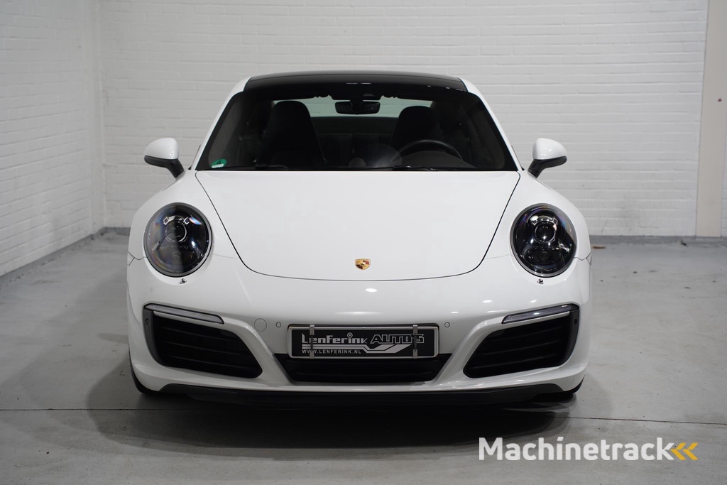Porsche 911 3.0 Carrera S
