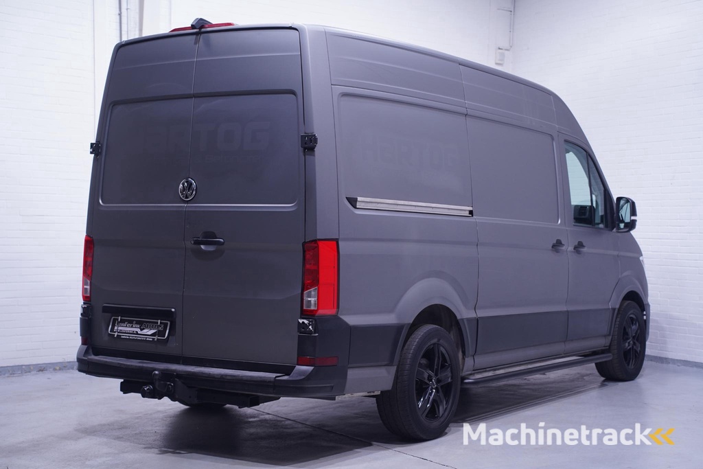 Volkswagen Crafter 2.0 TDI 140 pk L3H3 Navi, Camera, 18" LMV