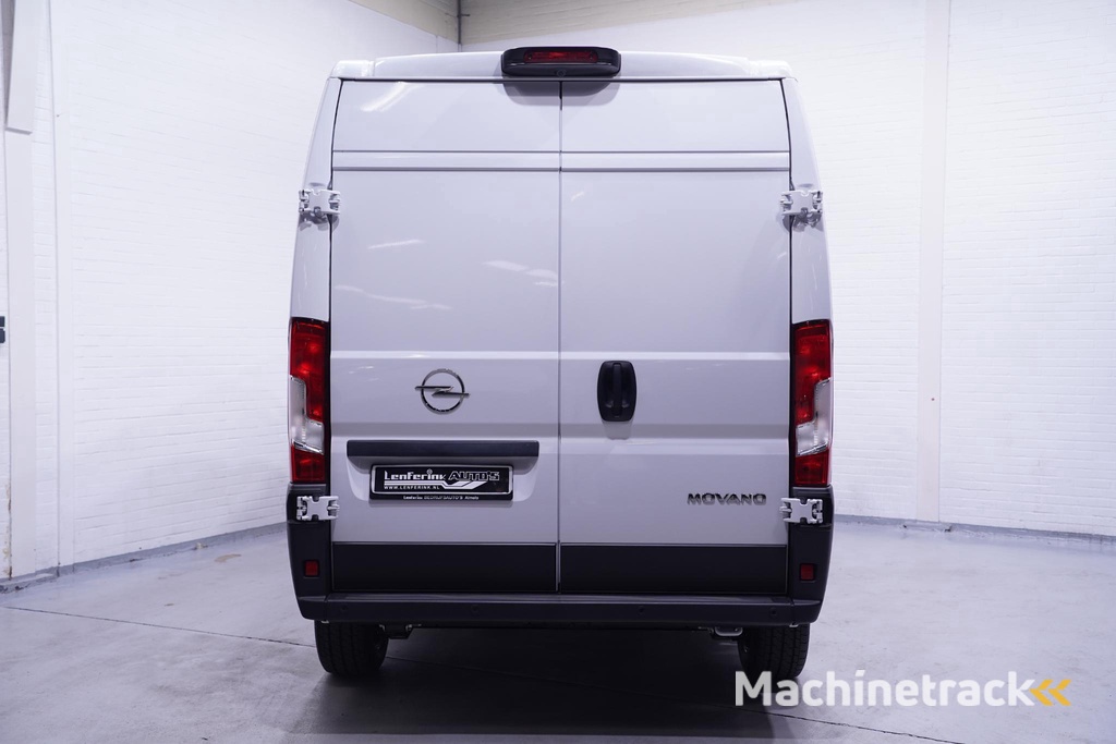 Opel Movano 2.2D 140 pk L2H2 Black&White Edition Navi
