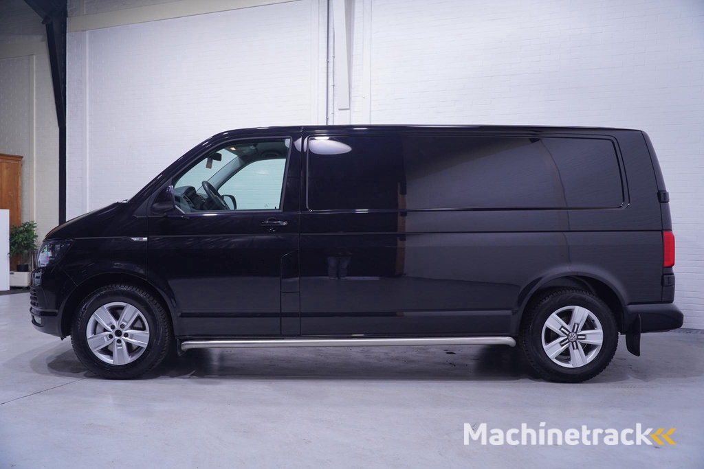 Volkswagen Transporter 2.0 TDI 204 pk DSG Aut. L2 Navi, Trekhaak