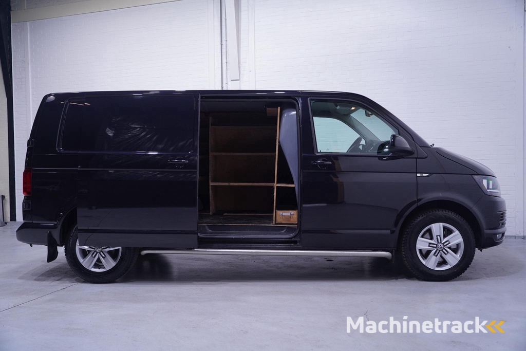 Volkswagen Transporter 2.0 TDI 204 pk DSG Aut. L2 Navi, Trekhaak