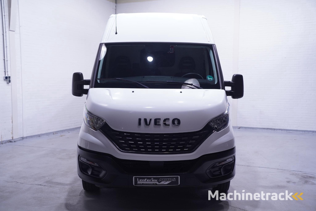 Iveco Daily 35C16 160 pk L4H2 Automaat, Dubbel Lucht achter Airco, Audio, Laadruimte Pakket, Opstap achter, 3-Zits