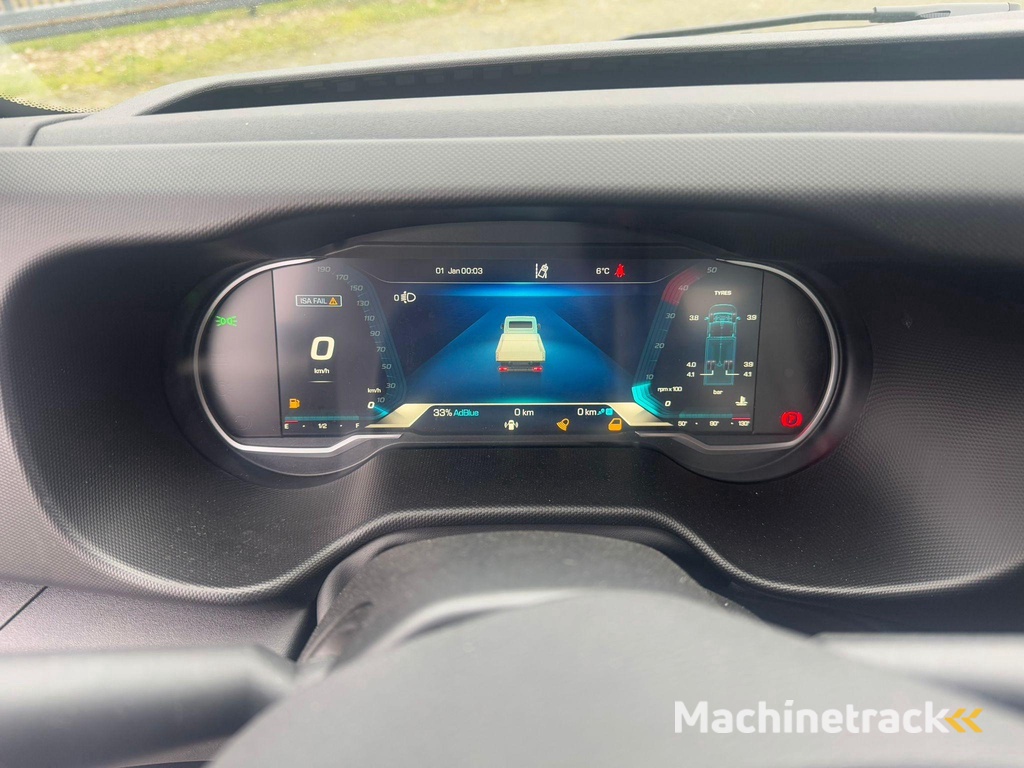 Iveco Daily 35C18 180 pk H6 Chassis 4100 mm Dubbel lucht Navi, Airco ECC, Cruise, LED Koplampen, Nwe Model, 3-Zits