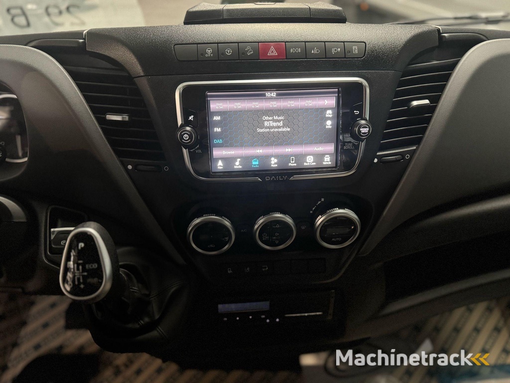 Iveco Daily 35S18 180 pk Aut. Pick Up / Open Laadbak AirPro