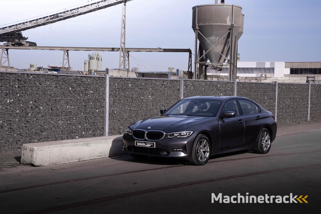BMW 3-serie 320i Sport Line