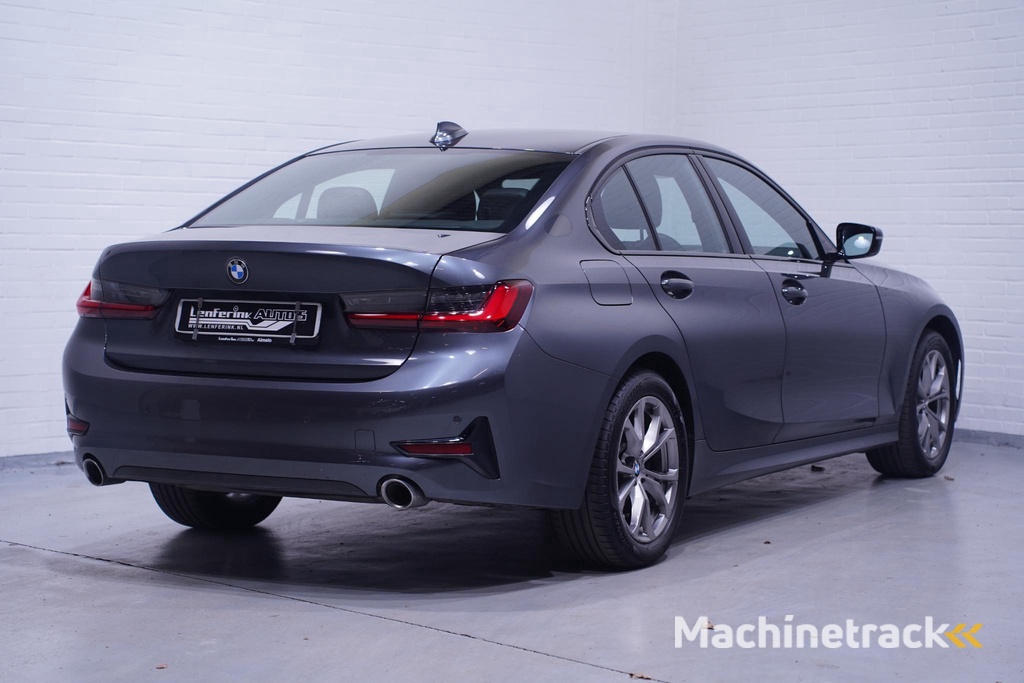 BMW 3-serie 320i Sport Line