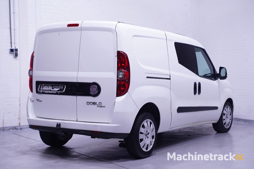 Fiat Doblò 2.0 MultiJet 135 pk SX Maxi Aut. Airco Trekhaak, APK 02-2026