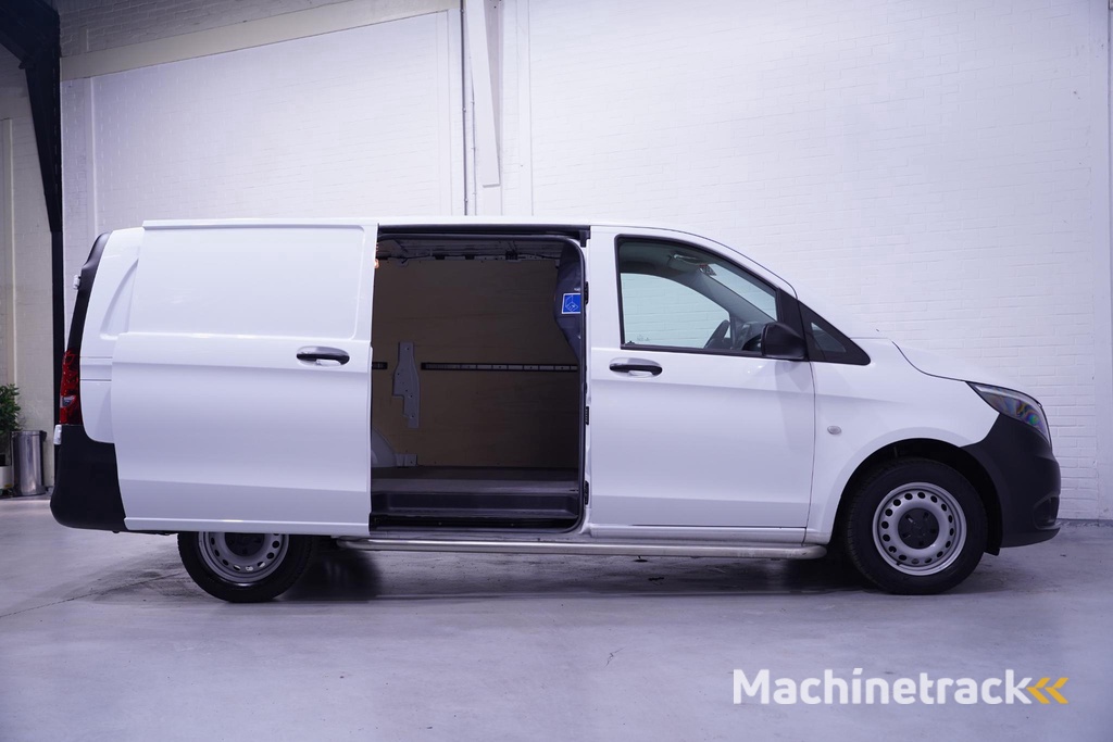 Mercedes-Benz Vito 114 CDI 136 pk Lang Airco, Cruise Control Laadruimte Pakket, Sidebars, 3-Zits