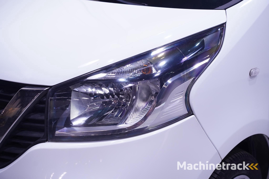 Nissan NV300 1.6 DCi 125 pk L2H1 Optima Navi, Camera Trekhaak, Imperiaal, Cruise Control, Airco, 3-Zits