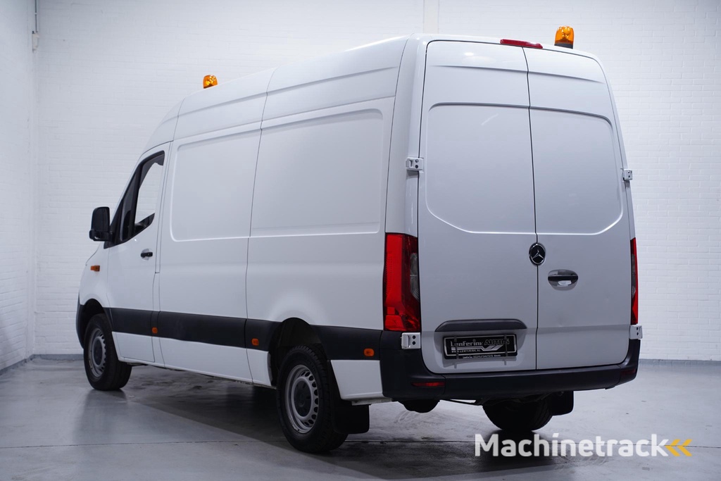 Mercedes-Benz Sprinter 317 CDI 170 pk L2H2 Navi, Laadruimte Pakket Airco, Apple Carplay, DAB+, 3-Zits