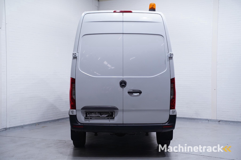 Mercedes-Benz Sprinter 317 CDI 170 pk L2H2 Navi, Laadruimte Pakket Airco, Apple Carplay, DAB+, 3-Zits