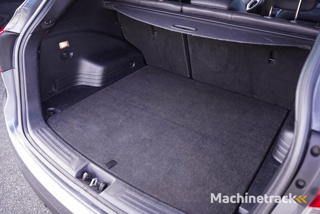 Hyundai ix35 1.6i GDI Style panodak trekhaak PDC achter privateglas climate controlle cruise controlle LMV 17-inch APK tot 20/11/2026