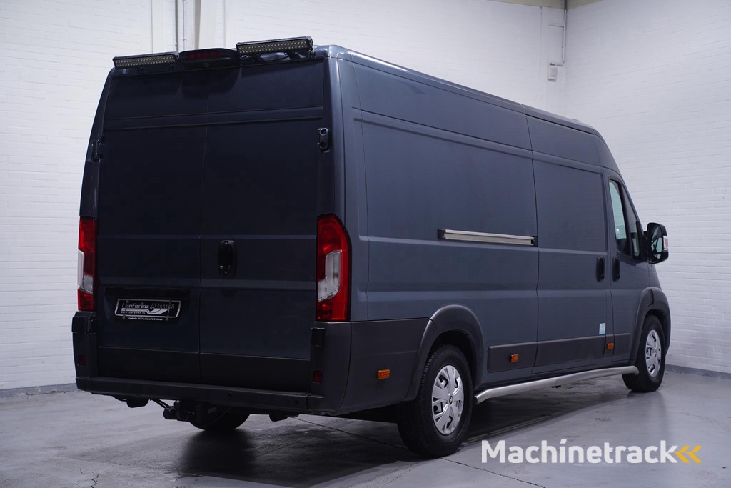 Peugeot Boxer 2.0 BlueHDI 165 pk L4H2 Koel-Vries Auto Dag/Nacht