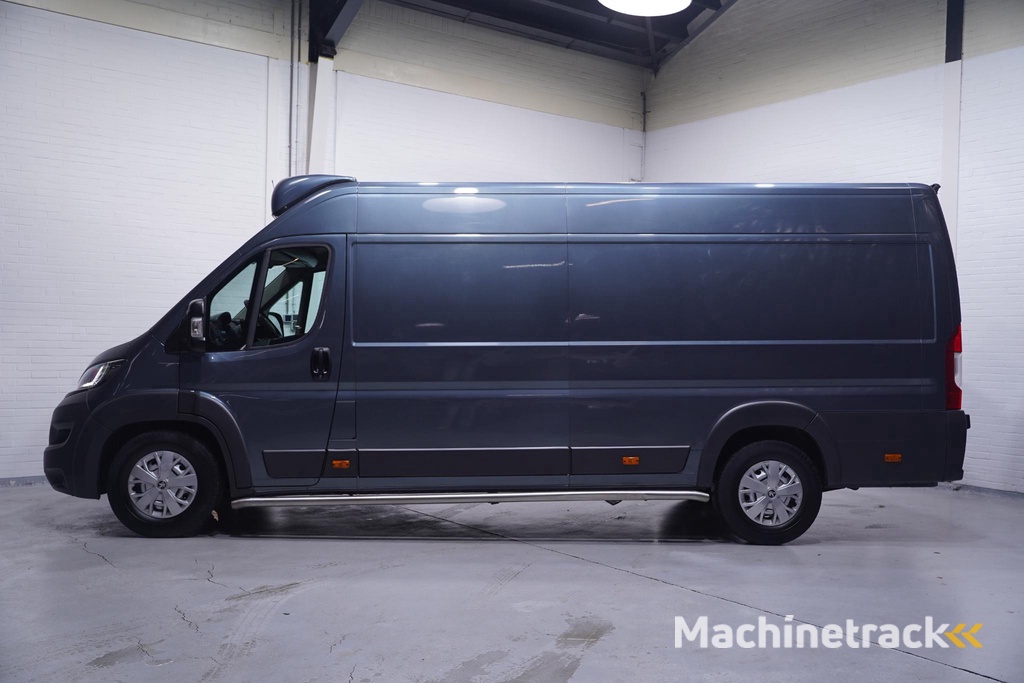 Peugeot Boxer 2.0 BlueHDI 165 pk L4H2 Koel-Vries Auto Dag/Nacht