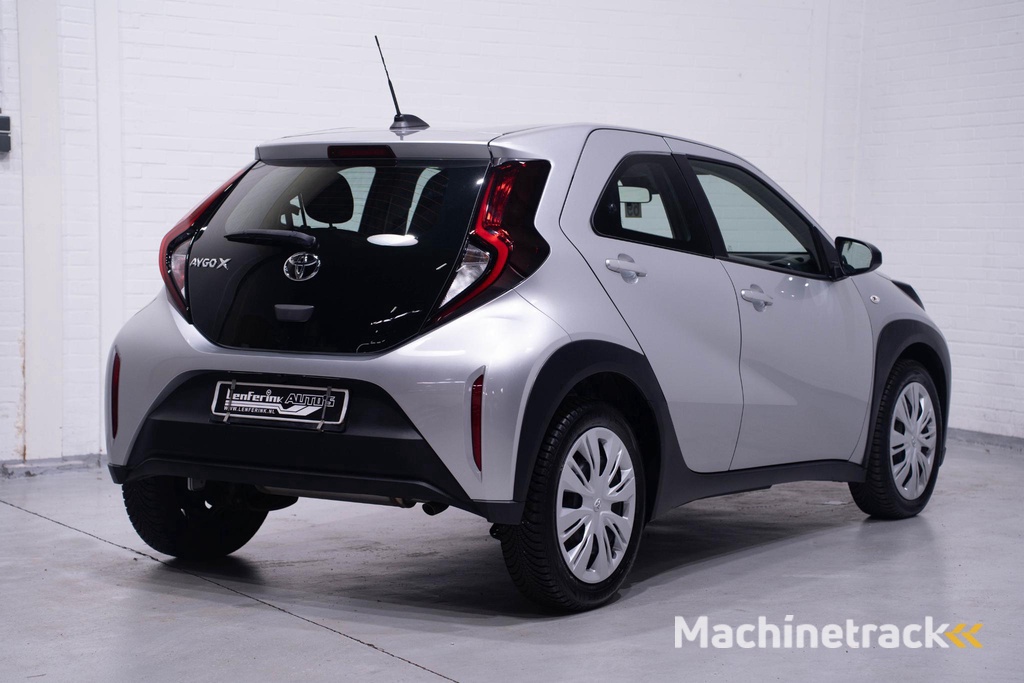 Toyota Aygo X 1.0 VVT-i MT Play