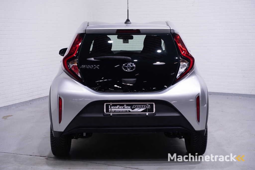 Toyota Aygo X 1.0 VVT-i MT Play