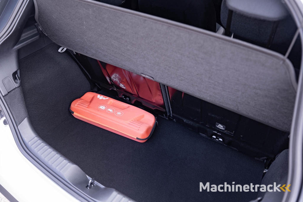 Toyota Aygo X 1.0 VVT-i MT Play